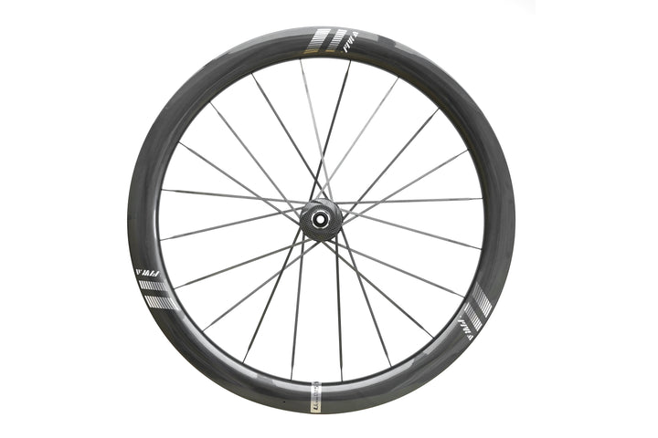Ultimate EVO S5 50mm carbon rim profile detail